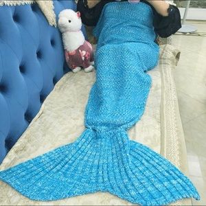 Blue mermaid tail blanket 🧜🏼‍♀️